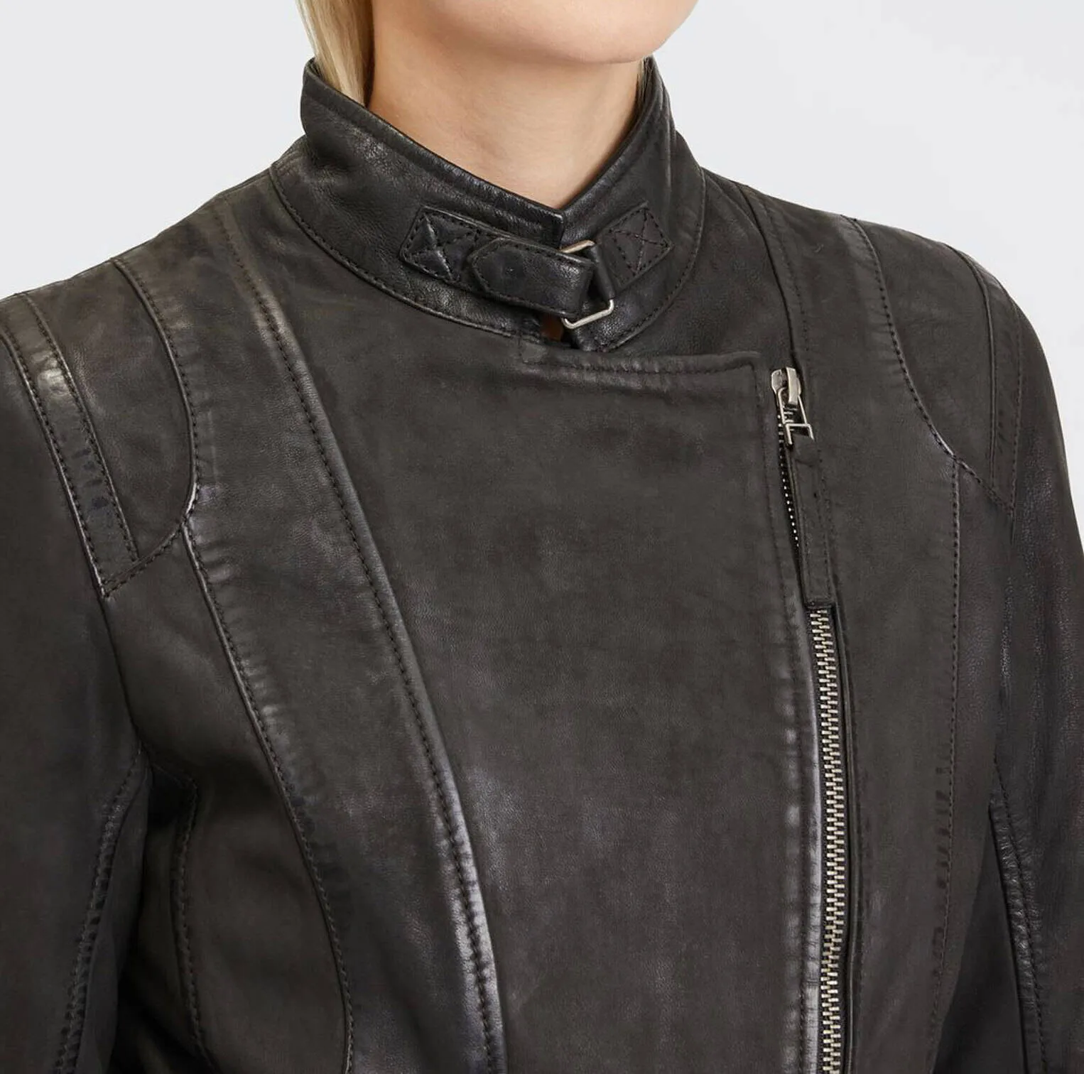 Black lambskin coat for women - Margarethe