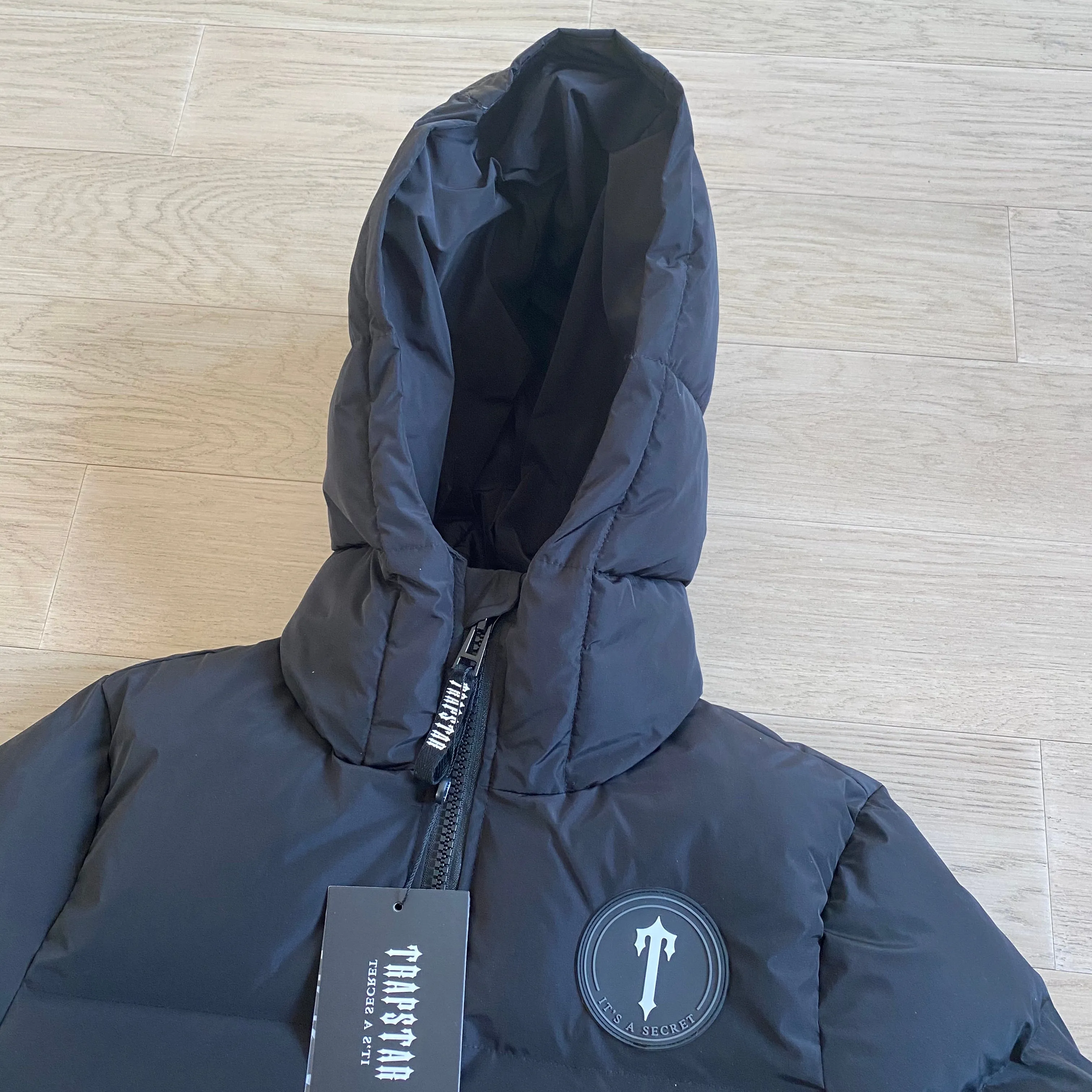 Black Mini Front Logo & Back Logo Down Jacket