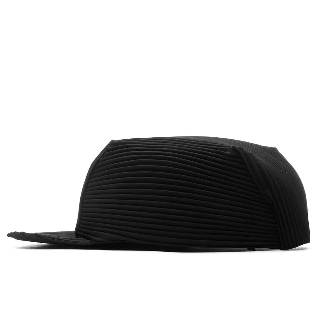 Black Pleated Cap