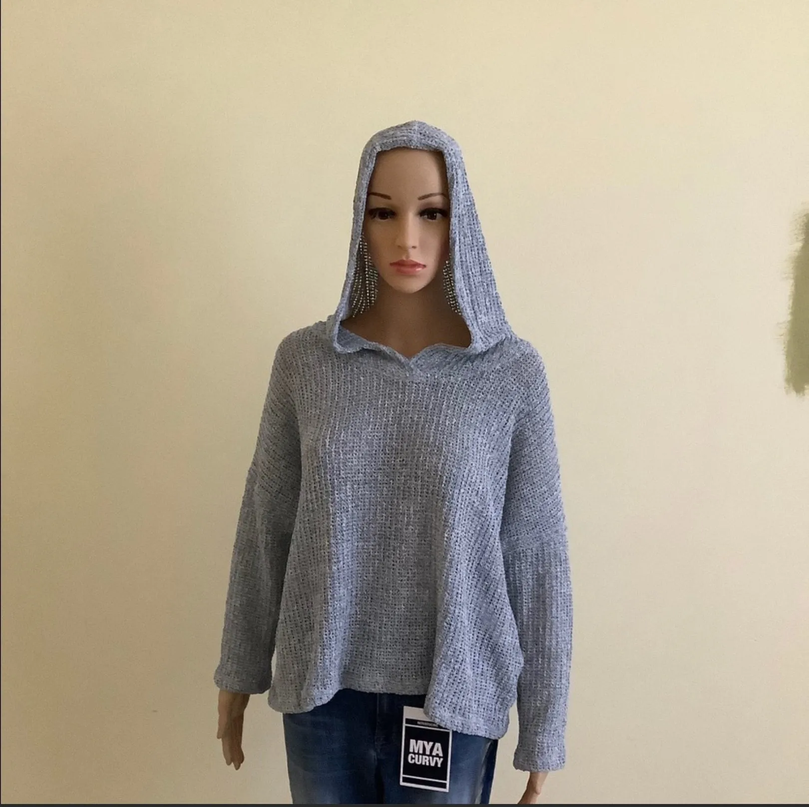 Curvy Hooded Marled Top