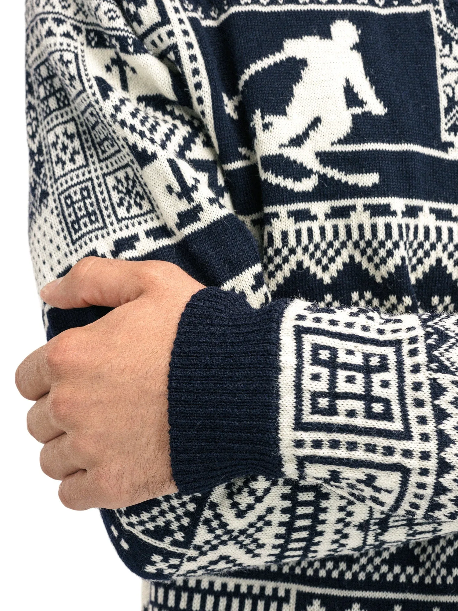 Dale of Norway Men's History Sweater in Navy/Off White