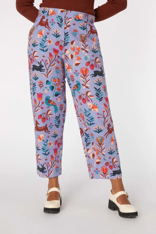 Karina Pant in Folk Style