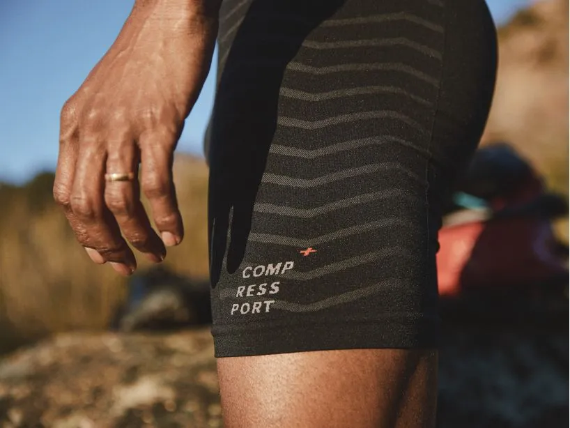 Men's Seamless Boxer by Compressport