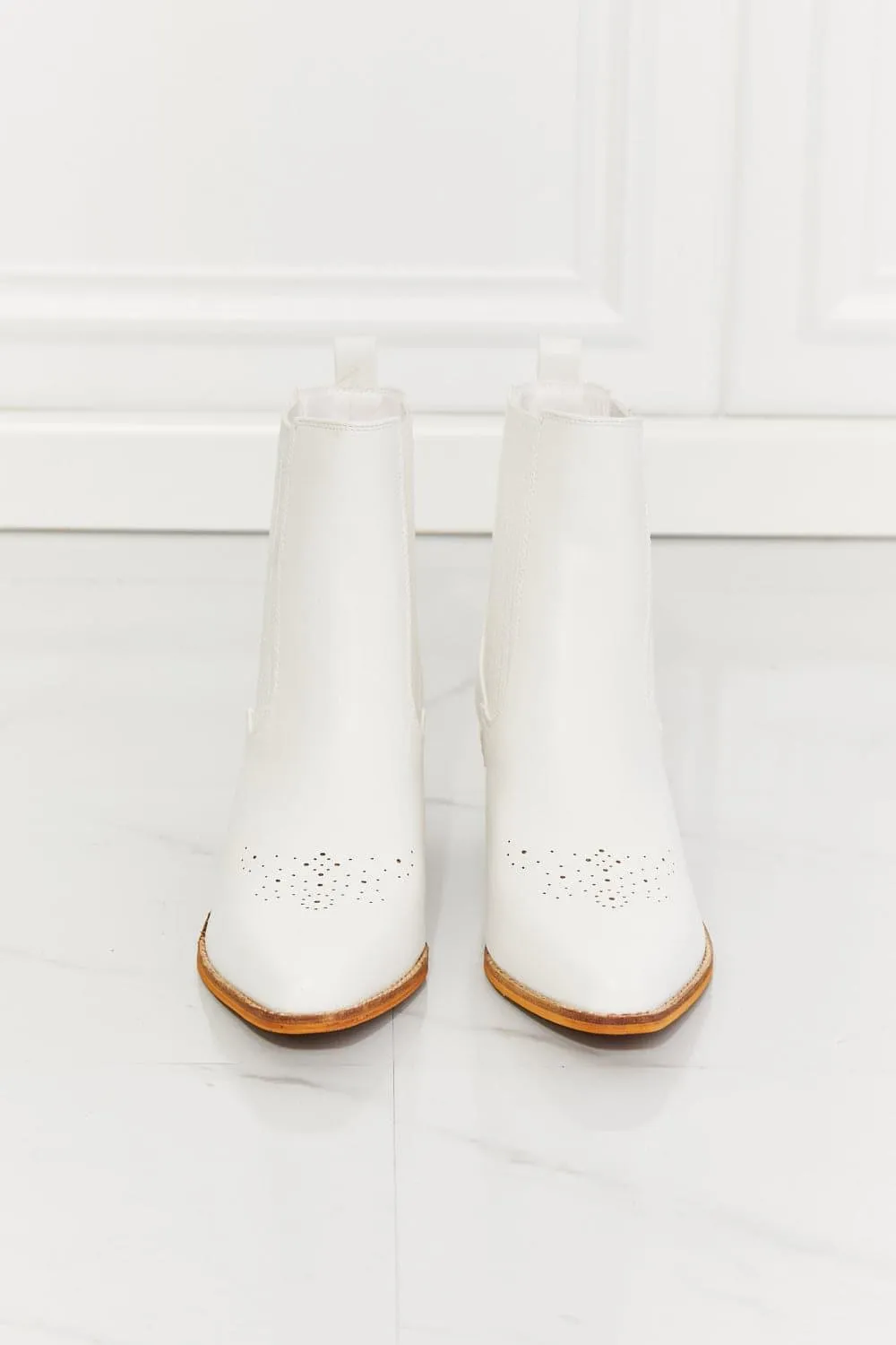 MMShoes Stacked Heel Chelsea Boot White