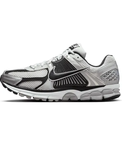 Nike Men's Zoom Vomero 5 Shoes