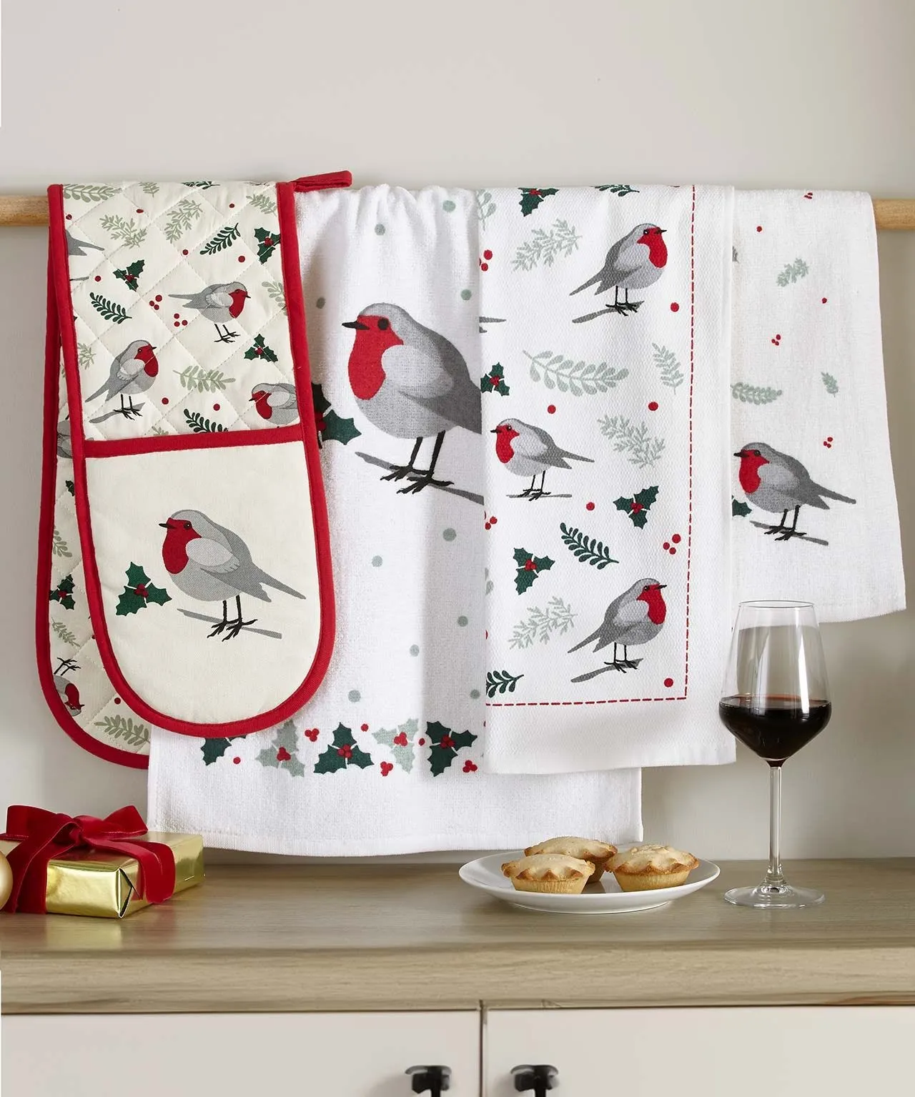 Oven Glove and Tea Towel Set