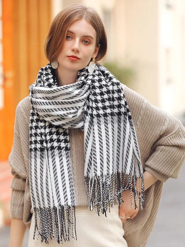 Plaid Winter Scarf with Fringe – Women's Long Warm Scarves