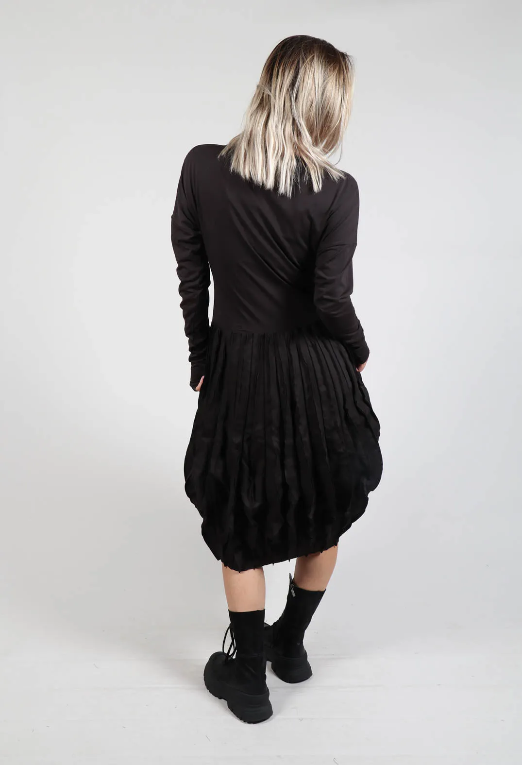 Pleated Skirt Dress Espresso Print