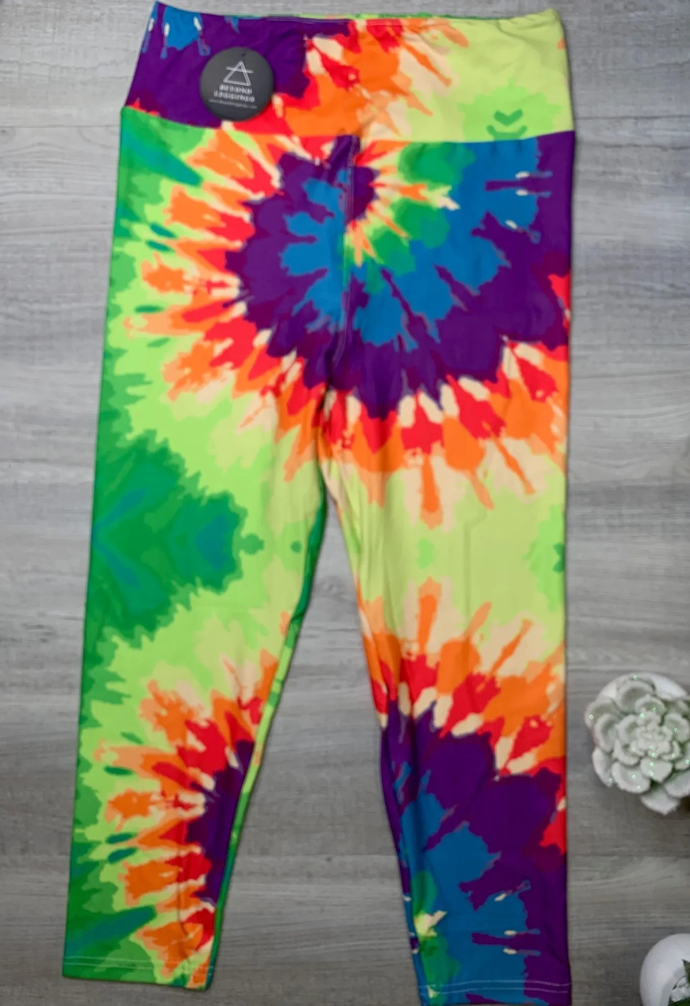 Rainbow Tie Dye Capri Soft Leggings