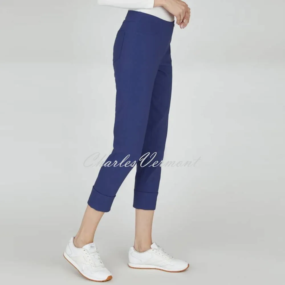 Robell Bella 09 Cropped Trouser French Navy