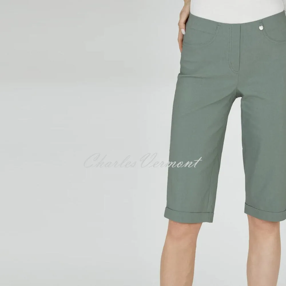 Robell Bella Bermuda Shorts 51625-5499-881 Ivy Green