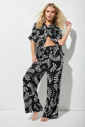 Petite Printed Wide Leg Trousers